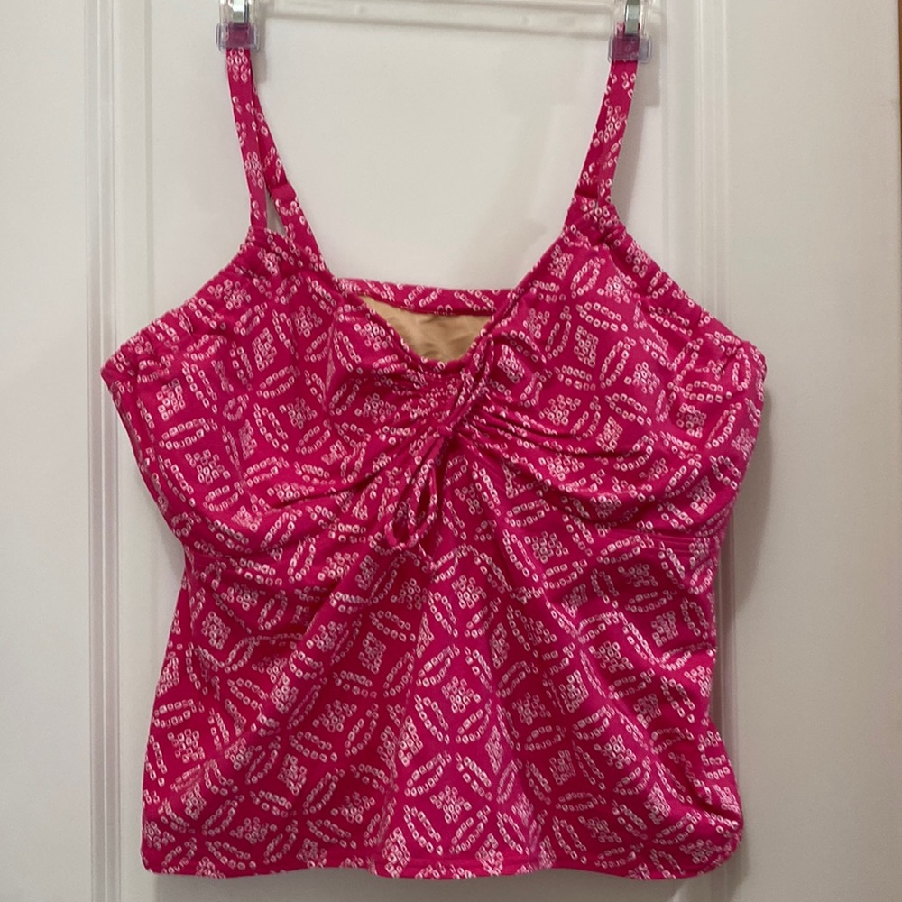 Woman’s Land’s End, Swim Tankini, size 18W DD, Pink & white, adjustable straps.